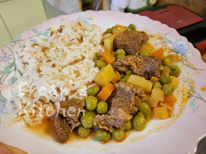 Etli Bezelye Yemeği