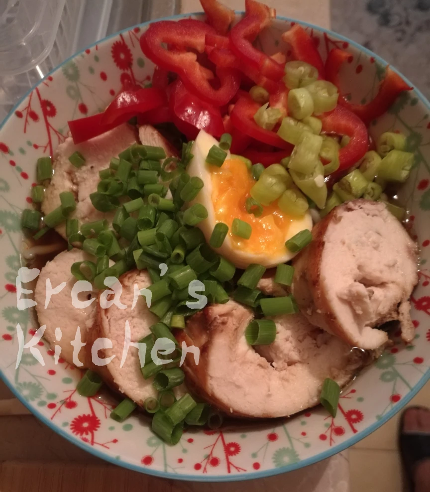 ラーメン (Ramen)