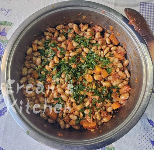Zeytinyağlı Taze Barbunya Fasulye